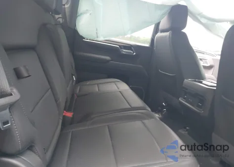 2023 Chevrolet Silverado 1500 4Wd Short Bed Rst z USA, uszkodzony, nr VIN 1GCUDEED2PZ130558